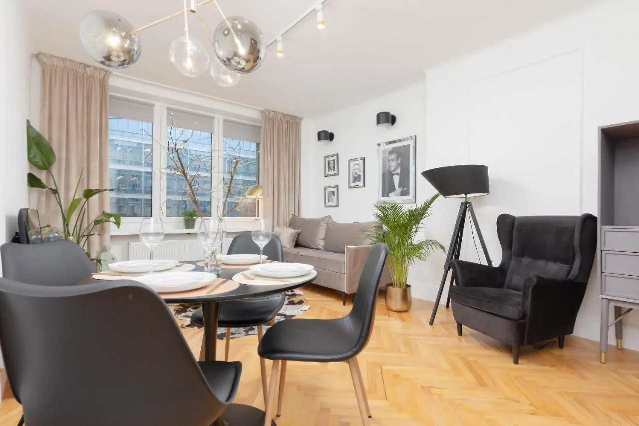 Citycenter Fashionable Apartment Warsaw By Noclegi Renters Polonia